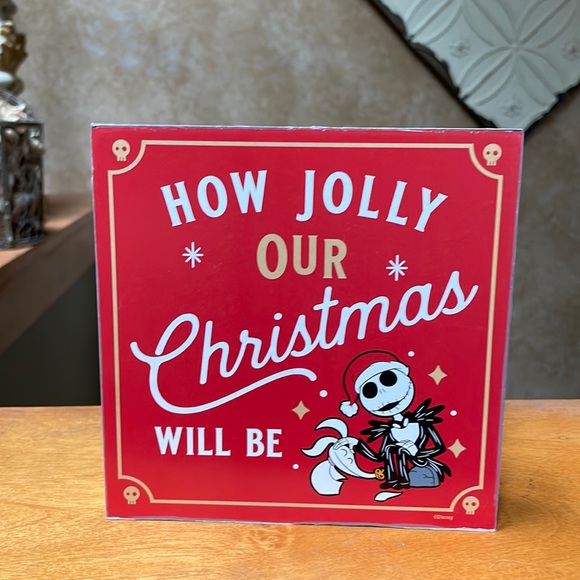 Disney Tim Burton’s The Nightmare Before Christmas Table Decor - Picture 1 of 12
